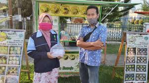 Diposting oleh unknown di 14.35 link ke posting ini. Lestarikan Makanan Khas Riau Ini Inovasi Baru Dari Bolu Kemojo Jurnalpost