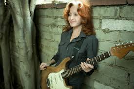 Bonnie Raitt: Slide Guitar Legend Digs in Deep and Speaks Out About Fair  Pay | International Musician
