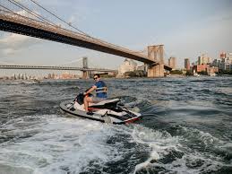 Each jet ski tour will provide you with countless memories as you capture unique breathtaking photos of new york and new jersey. Jet Ski Tour In New York City A Complete Guide Laura Peruchi Nyc