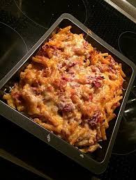 Makkaroni Auflauf Mit Schinken Und Salami Ein Raffiniertes Rezept Aus Der Kategorie Gemuse Bewertungen 5 Durch Makkaroni Auflauf Lebensmittel Essen Rezepte