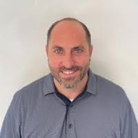 Thomas Clonts's Instagram, Twitter & Facebook