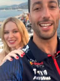 Kylie Minogue drops awful news