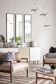 L Astuce Pour Agrandir Votre Salon Munissez Les Murs De Miroir Pour Un Effet A L Infini Garanti Miroir Salle A Manger Deco Salle A Manger Deco Salon