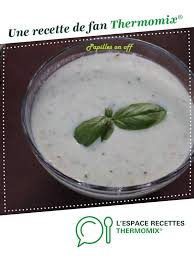Soupe Froide De Concombre Au Basilic Recette Soupe Froide Concombre Alimentation Recette