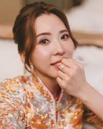 💒 𝐘𝐨𝐮 𝐰𝐢𝐥𝐥 𝐧𝐞𝐯𝐞𝐫 𝐬𝐞𝐞 𝐫𝐞𝐩𝐞𝐚𝐭𝐢𝐧𝐠 𝐩𝐡𝐨𝐭𝐨𝐬  [Wedding Day] For recent cherished memories ✨💓 Photo: @gallery_c_wedding  @billy_kwok_kk MUA: @stylemybride @muachankaki More photos