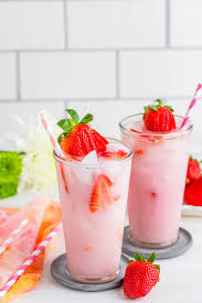 Aug 25, 2020 · cost. Copycat Starbucks Pink Drink Tornadough Alli