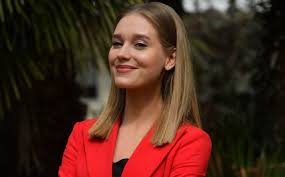 Jul 02, 2021 · кристина асмус называет себя хомячком, видя снимок в подростковом возрасте. Kajfanula Adski Asmus Razdelas Do Trusov Na Kameru Posle Spektaklya