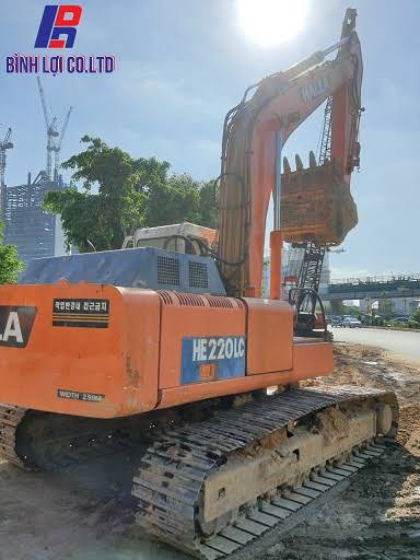 Halla HE220LC Excavator