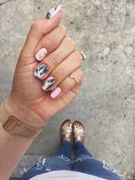 24 Unique Nail Art Roses Tropical Palm Print Nail Art Rose Gold Lining Pinterest Palm 24 Unique Nail Art Roses Rose Julep Nails Trendy Nails Tropical Nails