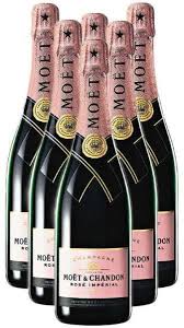 Luxury Moet 337x600 Jpg 337 600 Champagne Bottles Champagne Bottle Champagne Gift