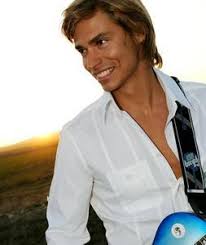 Последние твиты от carlos baute (@carlosbaute). Baute Y El Amor Al Primer Fotograma