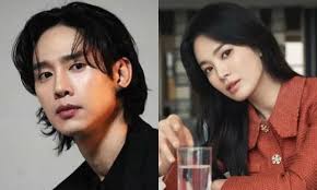 Song Hye Kyo lộ ảnh ôm trai lạ thắm thiết, đã tìm được người yêu mới sau ly  hôn?