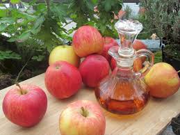 Oleh sicilia queendiposting pada april 12, 2021april 12, 2021. Atasi Rambut Kusut Dengan Cuka Apel Begini Caranya Yang Simple Abis Indozone Id