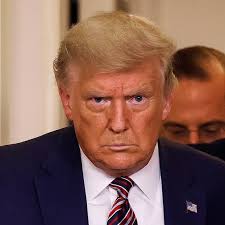 Empresa americana de suco de laranja processa governo Trump por tarifas  contra Brasil Johanna Foods estima que as tarifas de 50% elevariam os  custos de varejo para os consumidores americanos entre 20% e 25%