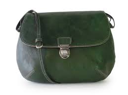 Tissé avec le fil de bouteille vert d'air de, fermeture à fermeture éclair noire, poignées en. Sac Jackeline Cuir Vert Bouteille Million Http Www Miniseri Com Jackeline Cuir Vert Bouteille Million P 718 Html Uvivwrsi3ky Bags Leather Saddle Bags