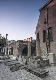 Acest ansamblu este acum cel mai important sit arheologic și monument istoric din capitală, potrivit șefului biroului de arheologie al muzeului minicipiului bucurești, theodor ignat (care este și coordonatorul. Curtea Veche Palatul Voievodal