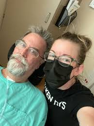 Lynn Chatham's Instagram, Twitter & Facebook