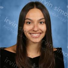 I am excited to share that I've accepted an offer to join JLL as a Research  Analyst/Brokerage Intern for Summer 2023!