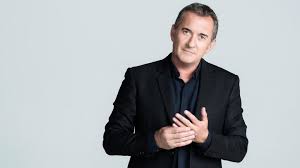 «l'alcoolisme c'est une maladie, une véritable. Christophe Dechavanne Affirme Que Tf1 L A Mis A L Ecart A Cause De Son Age