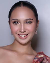 I'm so happy to have seen so many familiar faces last night and to have  made new friends 🥹 As always, discovering new places, cultures, and  traditions is my favorite part of