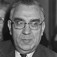 Stage entertainer Willie Dunlay (SAYRE 23176)