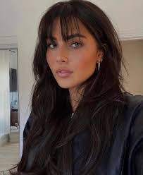 Ellen Kehoe's Instagram, Twitter & Facebook