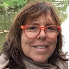 Sandra Sanches • ESPM