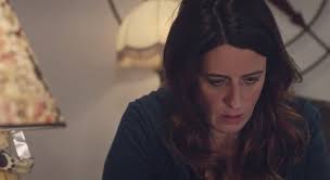 Laurent kérusoré, qui joue le rôle de thomas dans la série de france 3, plus belle la vie, vient de perdre une femme très chère à son cœur. Exclu Plus Belle La Vie En Avance Luna Echappe A La Mort Jean Paul Sauve Irina Thomas Va Mal Infos Pblv Stars Actu