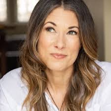 Sonja Courtney's Instagram, Twitter & Facebook