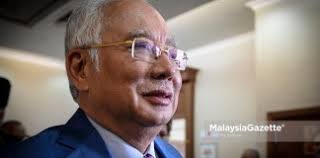 Assuming both ung and dennis were under orders from someone, dr shamsul anwar said it was probably orders from najib's former principal private secretary, the late datuk seri azlin alias who died in a helicopter crash on april 4, 2015. Azlin Alias Malaysiagazette English Version