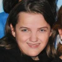 Laura Lassaline's Instagram, Twitter & Facebook