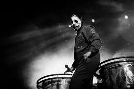 Cerca nel più grande indice di testi integrali mai esistito. Metal E Rock Music Gli Slipknot E Il Significato Delle Loro Maschere