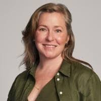 Sally Meeks's Instagram, Twitter & Facebook