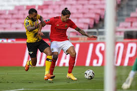 Em Noite De Adeus Benfica Desperdicou Mas Afastou Os Fantasmas Zerozero Pt