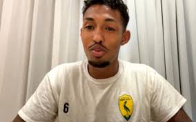 Carlos Eduardo e Pepê não ficam no Vitória; Janderson pode sair