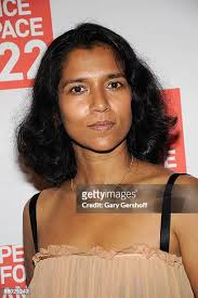 241 Tanya Selvaratnam Stock Photos, High-Res Pictures, and Images