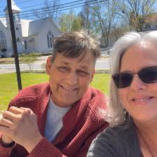 Non-motorized wheelchairs for back injury recovery