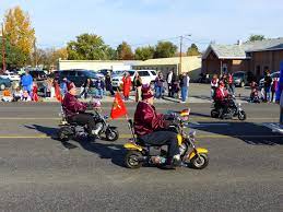 Shriners On Minibikes At The 2014 Veterans Day Parade West Richland Wa Mini Bike Bike Vintage Motorcycles