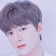 Becoming a singer had been his dream since he was in 9th grade. Pin On C Drippin àº³