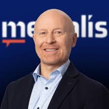 Molly Stallings's Instagram, Twitter & Facebook