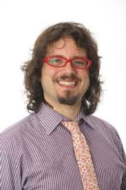 Inquiry into 'fake news' expert comment