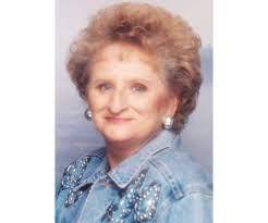 Karen Sleighter's Instagram, Twitter & Facebook