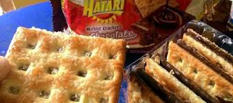 Jenis roti yang satu ini merupakan roti khas dari eropa timur (polandia), bentuknya bulat seperti donat, tapi bagian dalam lebih padat. Info Lengkap Harga Biskuit Hatari Di Pasaran Daftar Harga Tarif