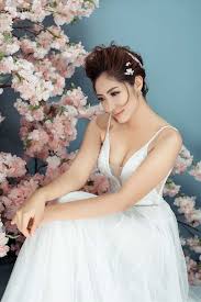 Những hình ảnh trên của đặng thu thảo đã khiến khán giả hâm mộ và dân mạng không khỏi xót xa. Zfyvipqcbymlqm