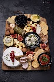 Rezept Kaseplatte Deluxe Vegetarische Kaseplatte Mit Ziegenkase Vegetarische Snacks Rezepte Fingerfood