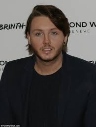 James Arthur Shows Off His Super Groomed Look At Pre Brits Party Daily Mail Online