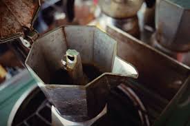 Ma come si fa un caffè? Come Pulire La Moka Trucchi Consigli Ed Errori Da Non Fare Con La Caffettiera Greenme