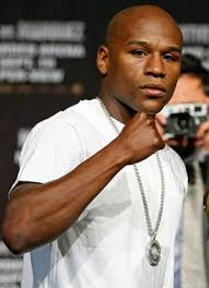 Floyd mayweather height 5 feet 7 inches (170 cm/ 1.70 m) and weight 70 kg (154 lbs). Floyd Mayweather Jr Body Measurements Height Weight Shoe Size Age Stats