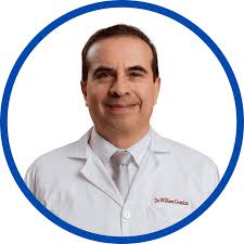 Referentes teóricos en el rol del docente en las actividades de acción  tutorial en la formación médica.