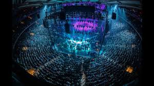 Waiting to be let in. Phish 12 29 2019 Bathtub Gin 4k Hdr Youtube
